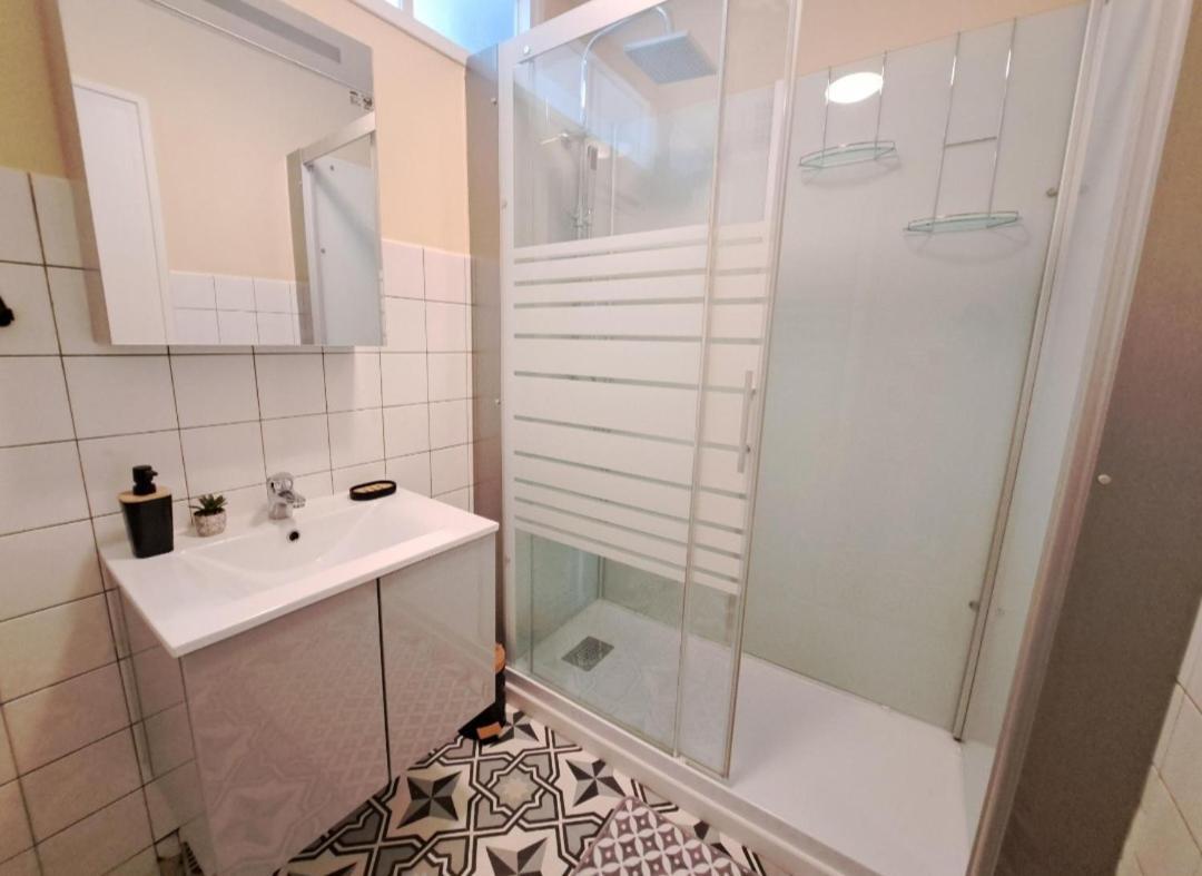 Apartament Magnifique T3 Avec Balcon Au Pied Du Metro Colbert Tourcoing Zewnętrze zdjęcie